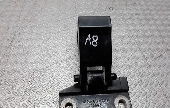 Rear door upper hinge