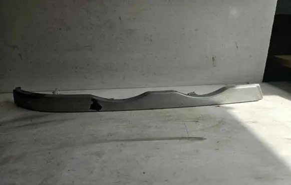 BMW 3 E46 Under headlight/headlamp trim 51138208482