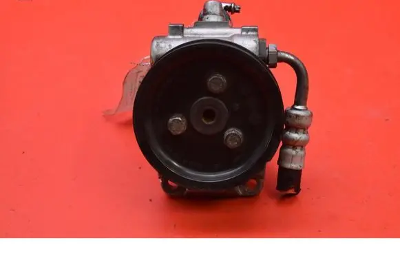 BMW 7 E65 E66 Power steering pump 6756175