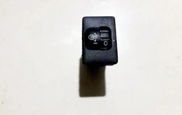 Toyota Auris 150 Headlight level height control switch 8415202040