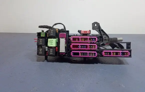 Audi A6 S6 C7 4G Fuse box set