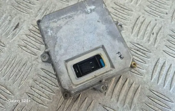 Land Rover Range Rover L322 Headlight ballast module Xenon 1307329074
