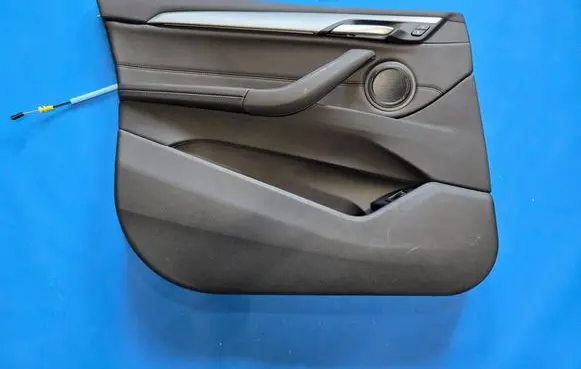 BMW X1 F48 F49 Front door card panel trim