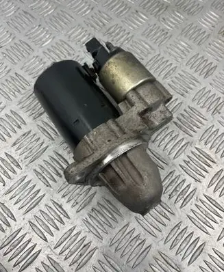 BMW 3 E90 E91 Starter motor 7521123