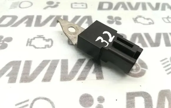 Toyota Prius (XW20) Other relay 90980-04159