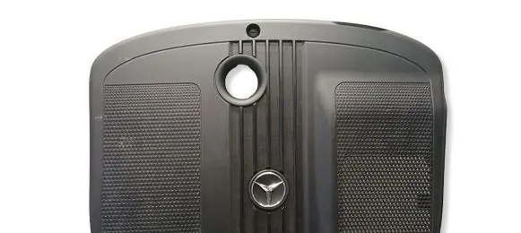 Mercedes-Benz C W204 Engine cover (trim) A6510101467