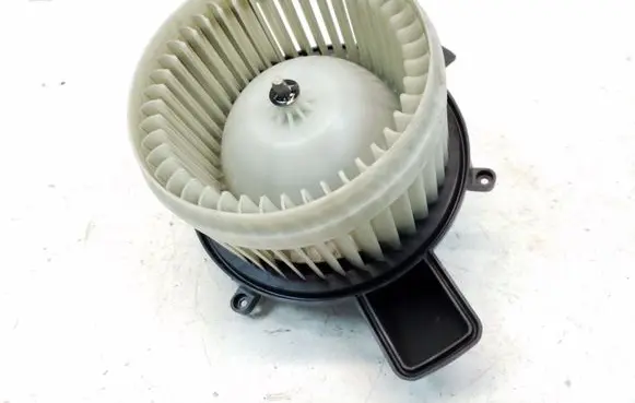 Chrysler Town & Country V Heater fan/blower