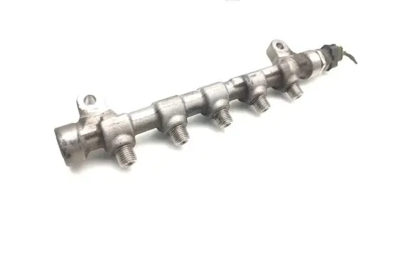 Fuel main line pipe