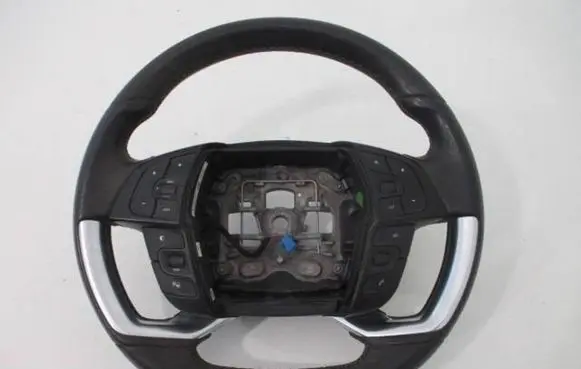 Citroen C4 II Picasso Steering wheel 96777870ZD