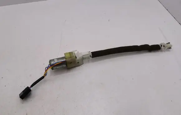 Audi A8 S8 D3 4E Seat belt adjustment motor 404840