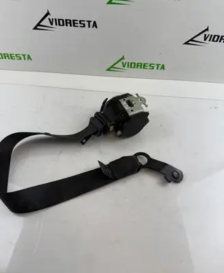 Nissan Qashqai Front seatbelt