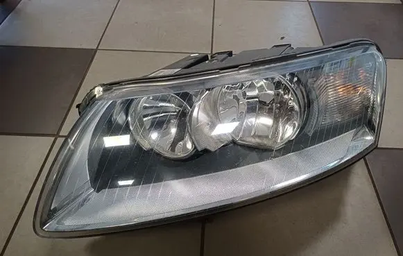 Audi A6 S6 C6 4F Headlight/headlamp 4F0941003