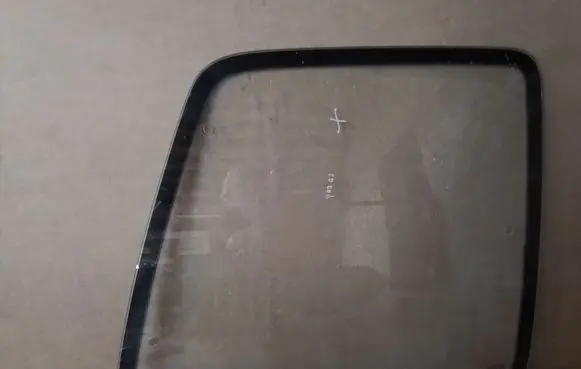 Volkswagen Caddy Rear side window 43R000016