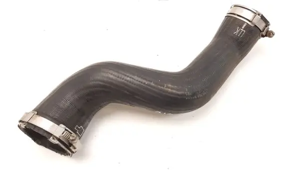 Audi A4 S4 B7 8E 8H Intercooler hose/pipe 8E0145737Q