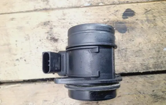 Mercedes-Benz A W169 Mass air flow meter A0000942948 1525A001 003715052