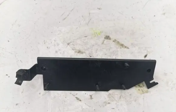 BMW X3 E83 other engine part NOCODE