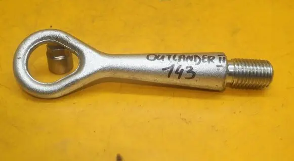 Towing hook eye