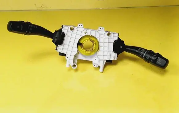 Hyundai Matrix Panel lighting control switch 9340017261 93400-17261