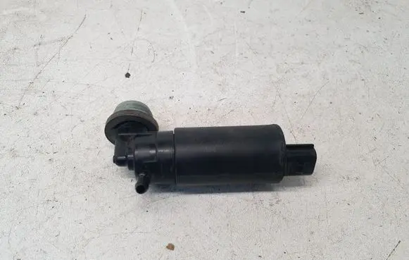 Toyota Land Cruiser (HDJ90) Windscreen/windshield washer pump