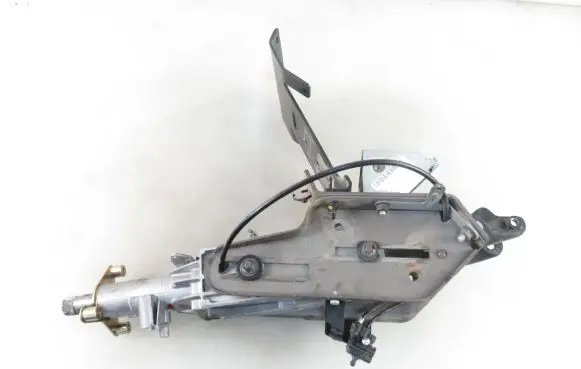 Steering wheel axle set