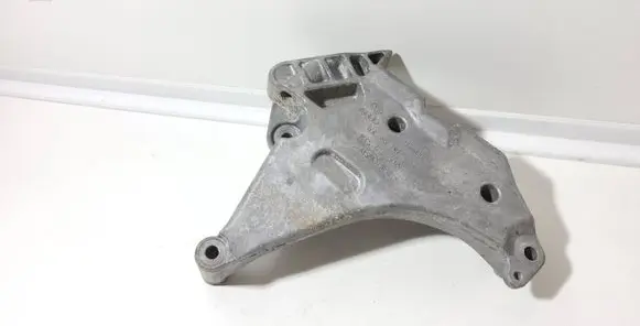 Audi A3 S3 8P Engine mounting bracket 03L199207