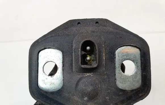 BMW 5 E39 Front door lock loop/hook striker 8176350