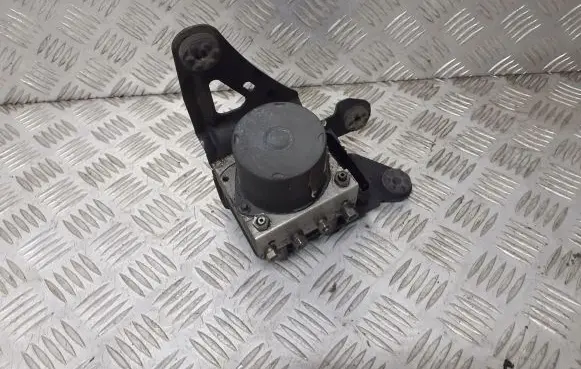 Renault Scenic II - Grand scenic II ABS Pump 8200038695