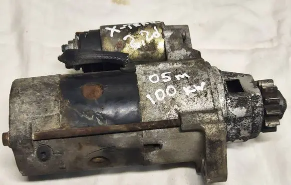 Nissan X-Trail T30 Starter motor 233008H801 M008T71471