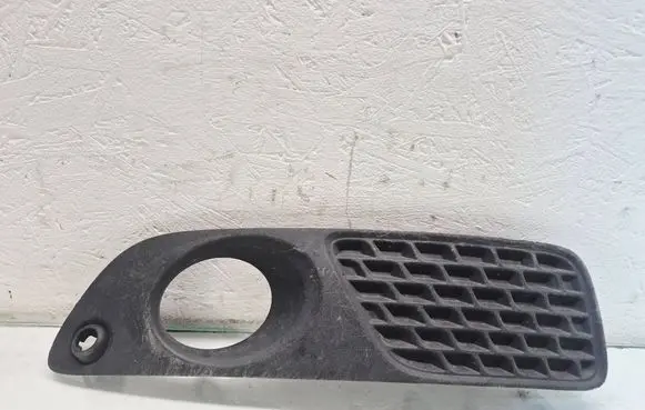 Volvo V70 Front fog light trim/grill 30763110