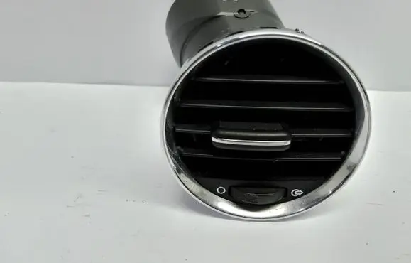 Peugeot 3008 I Dashboard side air vent grill/cover trim 9655994177