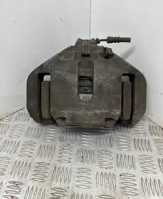 BMW 5 F10 F11 Front brake caliper 6030348