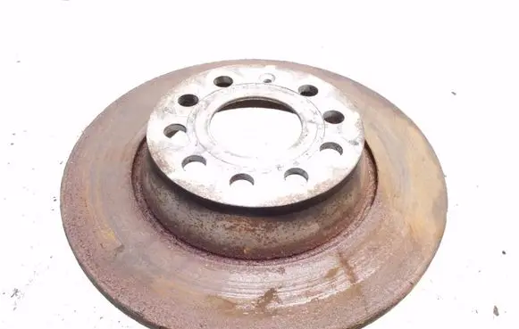 Volkswagen PASSAT B7 Rear brake disc
