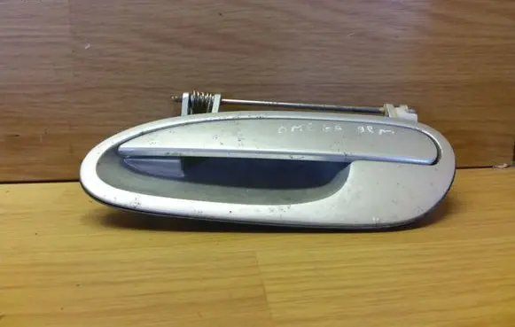 Opel Omega B1 Rear door exterior handle GM105
