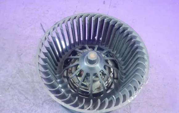 Ford Focus C-MAX Heater fan/blower 3M5H18456AD
