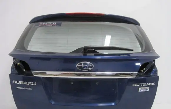 Subaru Outback Tailgate/trunk/boot lid 