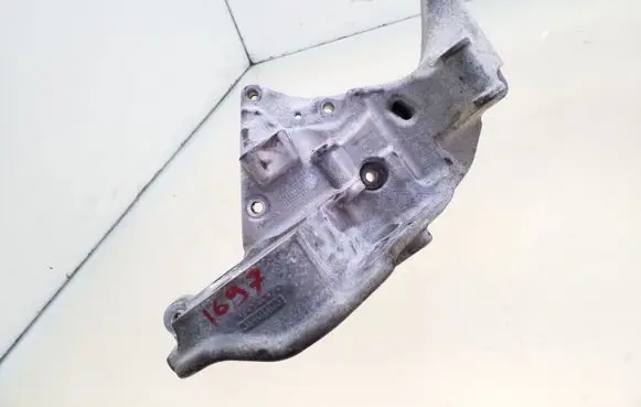 Volvo XC70 Fuel pump bracket 31401103