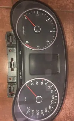 Volkswagen Polo V 6R Speedometer (instrument cluster) 6R0920861DX 1020701501 04109
