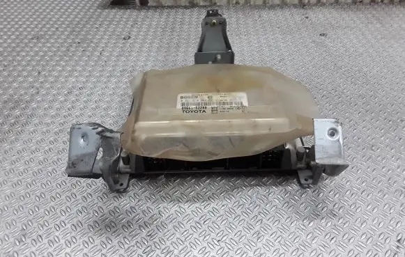 Toyota Yaris Engine control unit/module 8966152200 0281010563