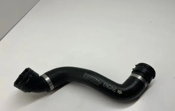 Mercedes-Benz C W205 Engine coolant pipe/hose A2055013382