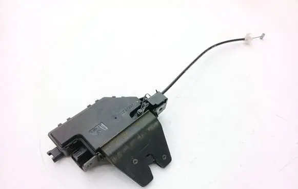 BMW 5 E60 E61 Tailgate/trunk/boot lock/catch/latch 8196401