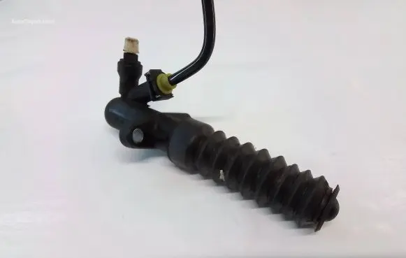 Opel Crossland X Clutch slave cylinder 9812976180