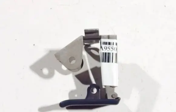 Honda CR-V Engine bonnet (hood) release handle