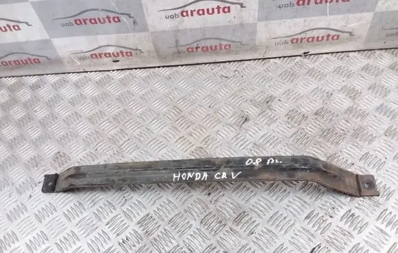 Honda CR-V Fuel tank mounting bracket 