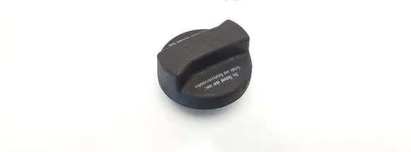 Audi A6 S6 C5 4B Oil filler cap 026103485