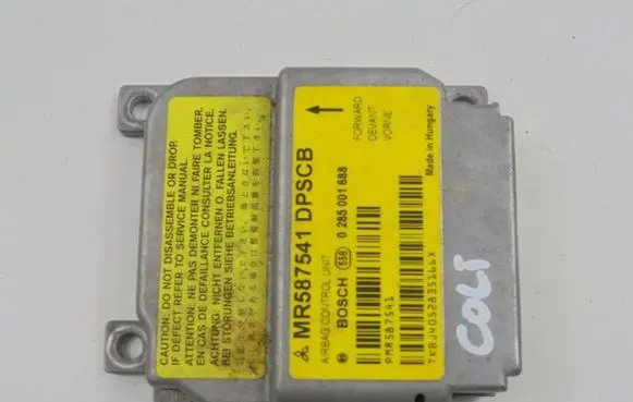 Mitsubishi Colt CZ3 Airbag control unit/module MR587541