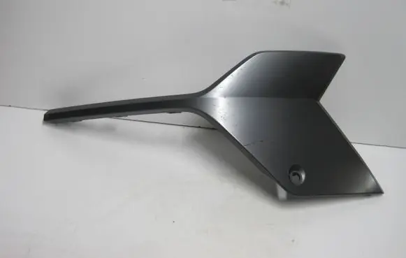Renault Austral Front bumper lower grill 620752629R 097409