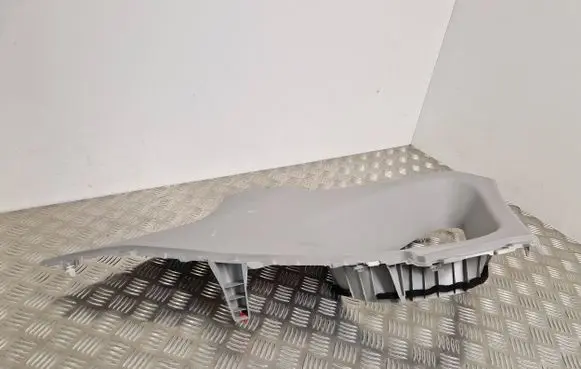 Toyota RAV 4 (XA50) (D)pillar trim (top) 6248042180