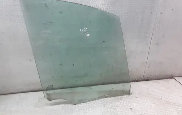 Renault Scenic II - Grand scenic II Front door window glass four-door