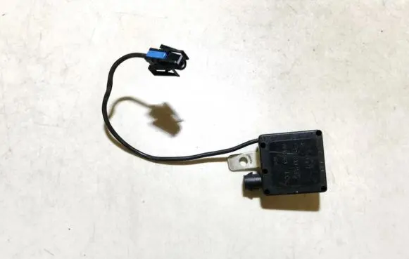 BMW X5 E53 Antenna control unit 8380945