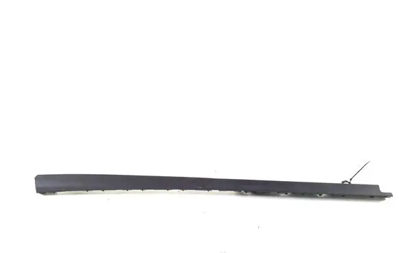 Nissan Qashqai J12 Other front door trim element 809206UA0B